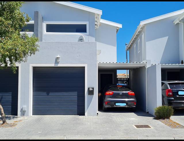 3 BEDROOM DUPLEX TO LET IN PARKLANDS EAST
